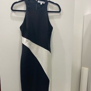 Elizabeth & James - black and white Dress sz 4